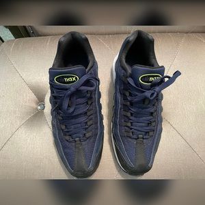 Nike Airmax 95 sz 7y